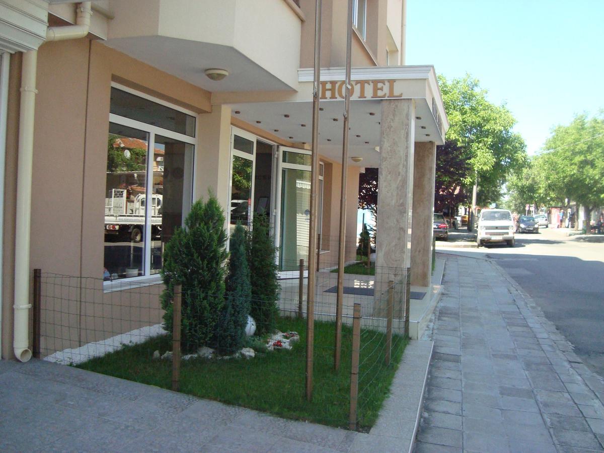 Hotel Astra 라브다 외부 사진